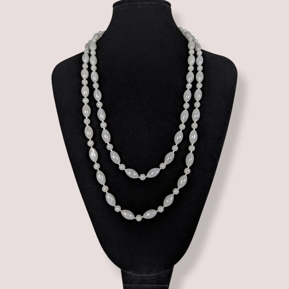 (2/$20) Grey Beaded Infinity Necklace - Picture 1 of 5